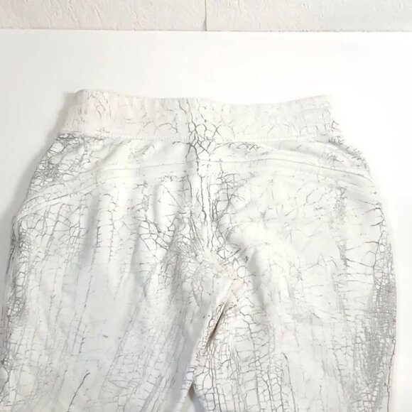 Lululemon Women's Warm Down Jogger 7/8 Sweatpants Loungewear White Marble - Picture 5 of 7